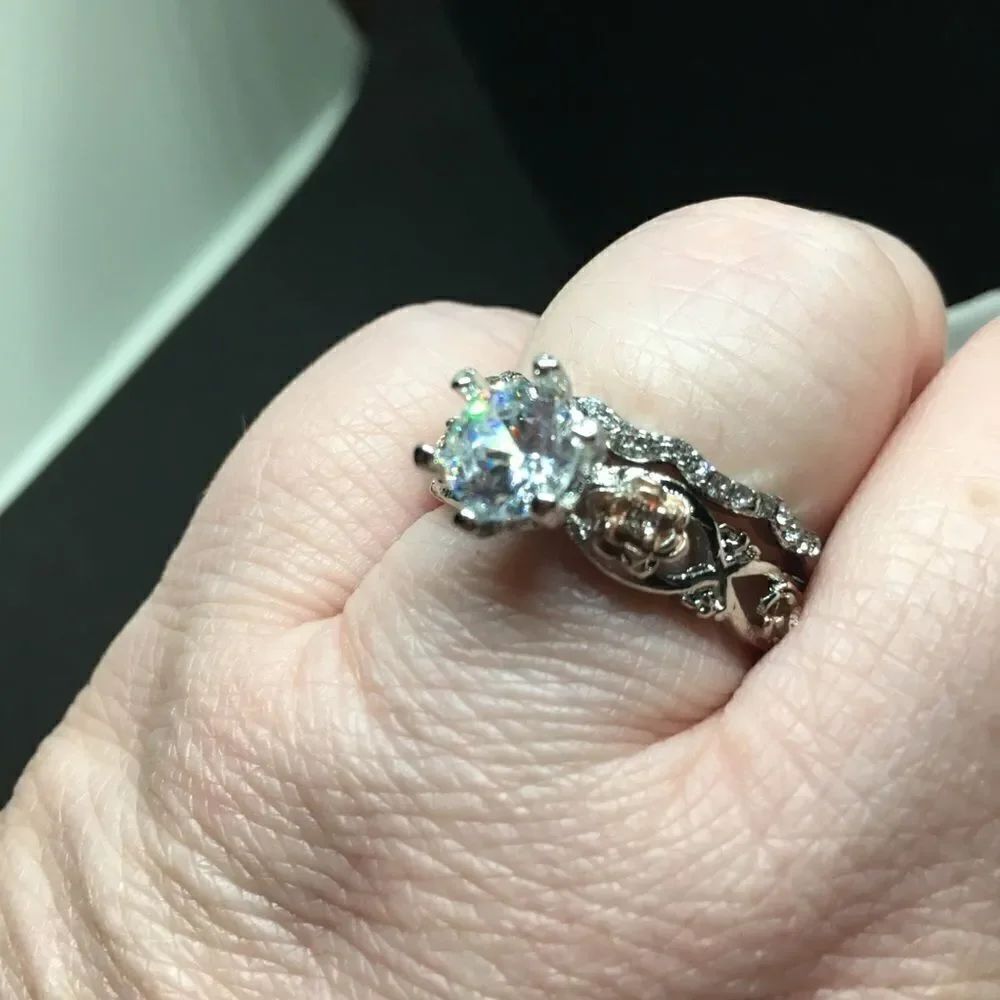 Crystal Flower Ring Set‎ - Picture 2 of 2